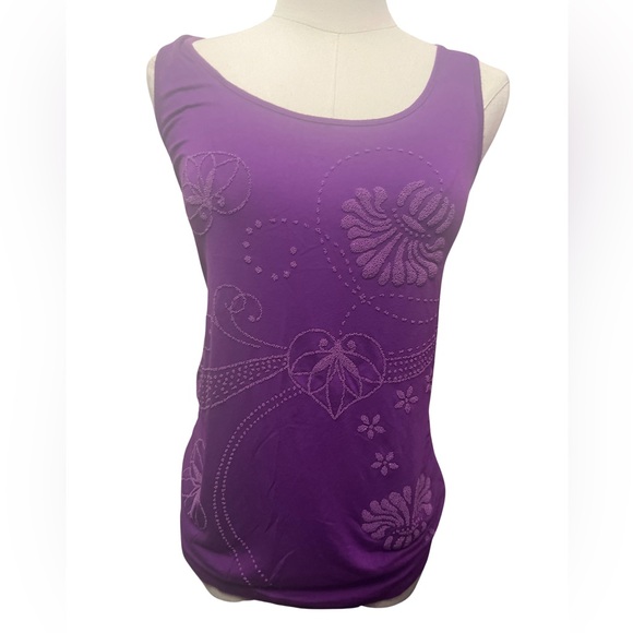 2b BEBE beaded tank with keyhole back - Picture 1 of 4